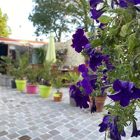 젬블룩스 Le Relais De La Posterie 게스트하우스 외부 사진